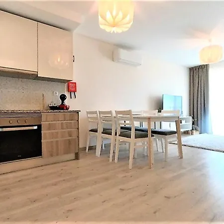 Elite 13c Apartment